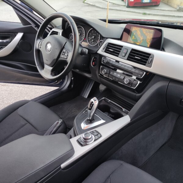 Bmw 318d Touring 150cv E6B - immagine 9