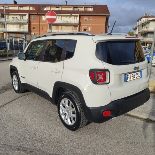 Jeep Renegade 1.6 Mjt 120 CV Limited - immagine 5