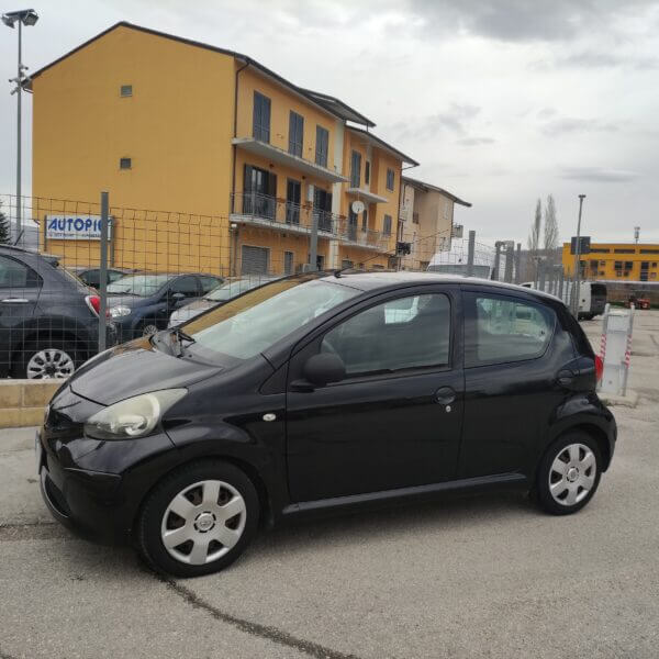 Toyota Aygo 1.0 12V VVT-i 5 porte